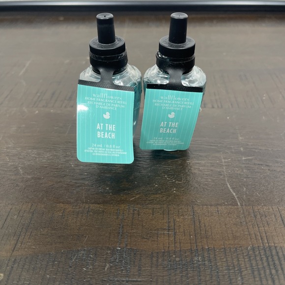 Bath & Body Works Other - Bath & Body Works At The Beach Wallflowers Refill Bulb  Set Of 2